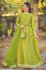 3 Pcs Women's Stitched Shamoz Silk Embroidered Maxi Suit