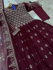 3 Pcs Women's Stitched Chiffon Embroidered Maxi Suit
