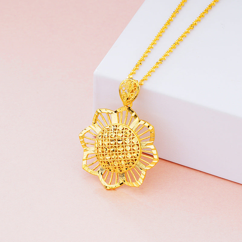 Gold Sunflower Pendant for Women Retro Ethnic Jewelry