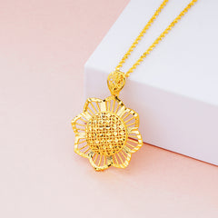 Gold Sunflower Pendant for Women Retro Ethnic Jewelry