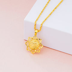 Gold Sunflower Pendant for Women Retro Ethnic Jewelry
